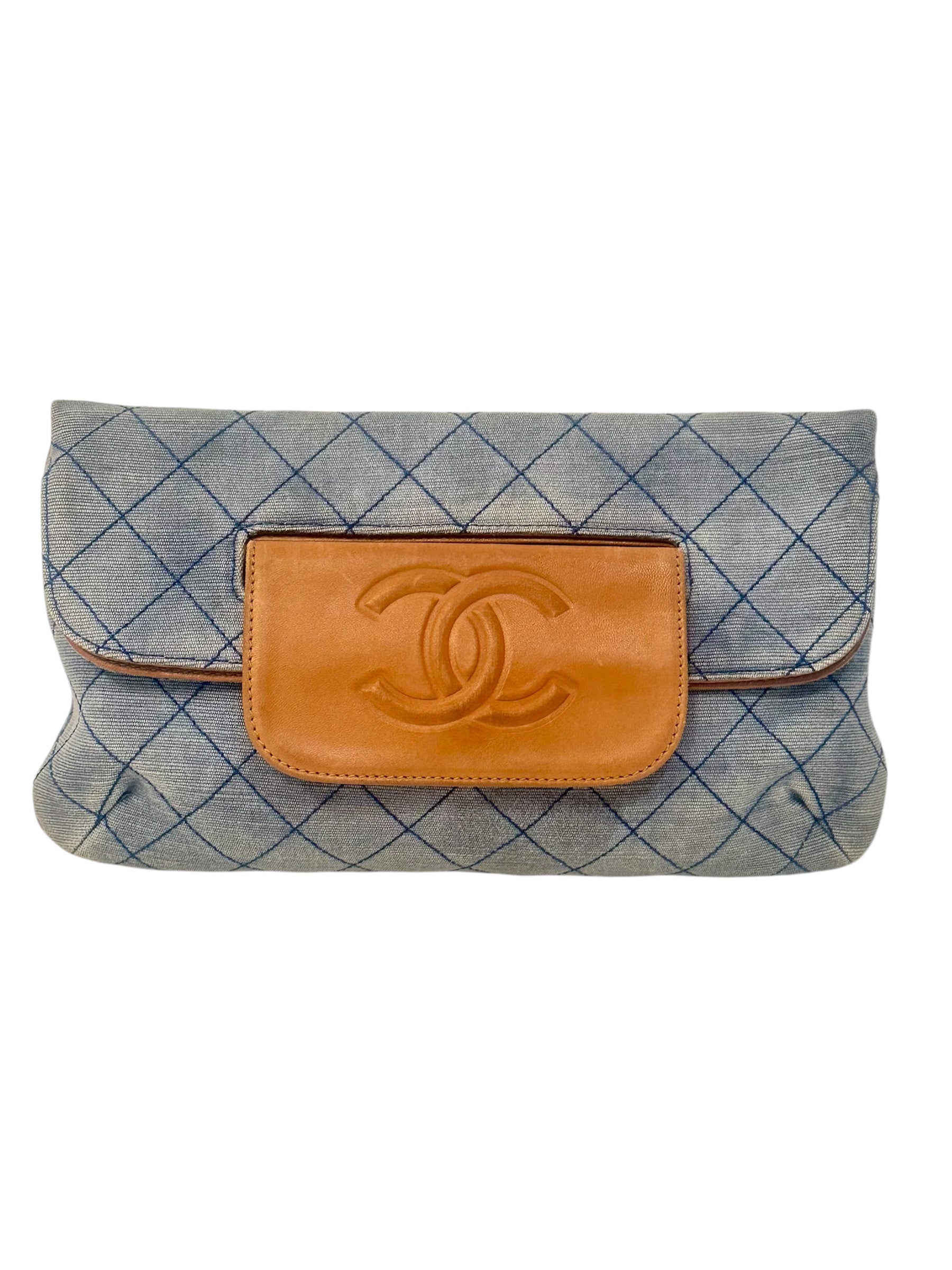 Chanel Hamptons Clutch