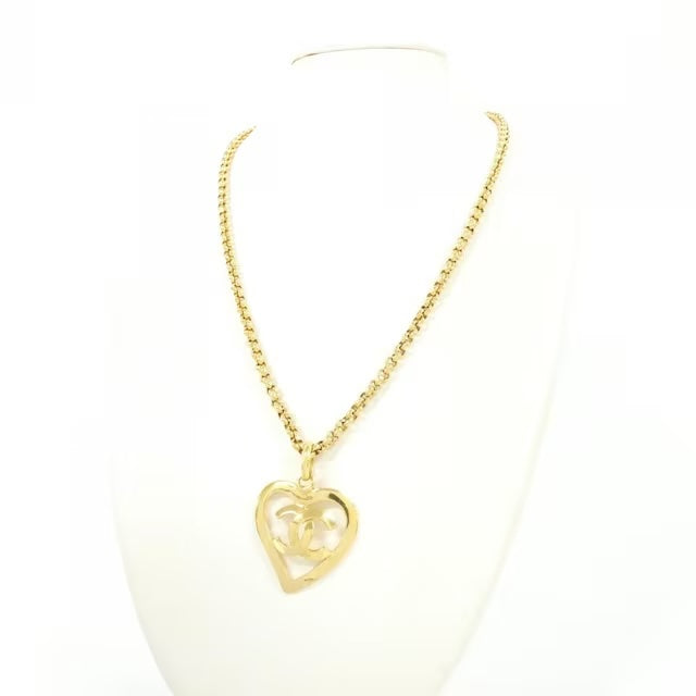 Chanel Vintage 1995 CC Heart Necklace