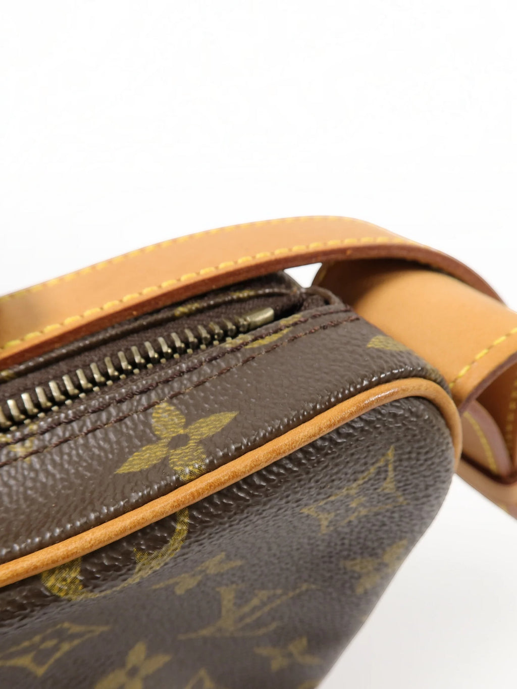 Louis Vuitton Monogram Croissant MM