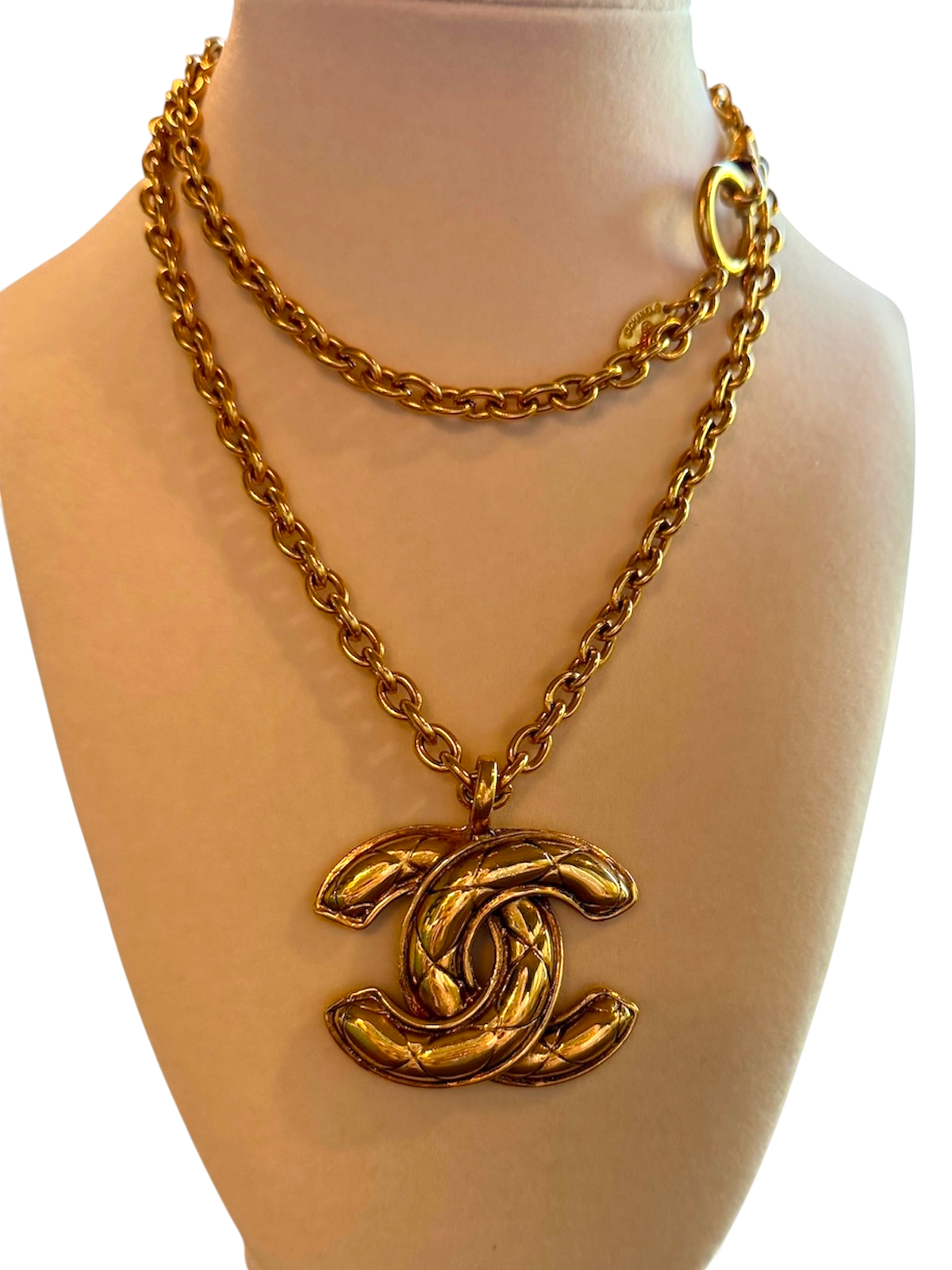 Chanel Vintage CC Quilted Pendant Necklace