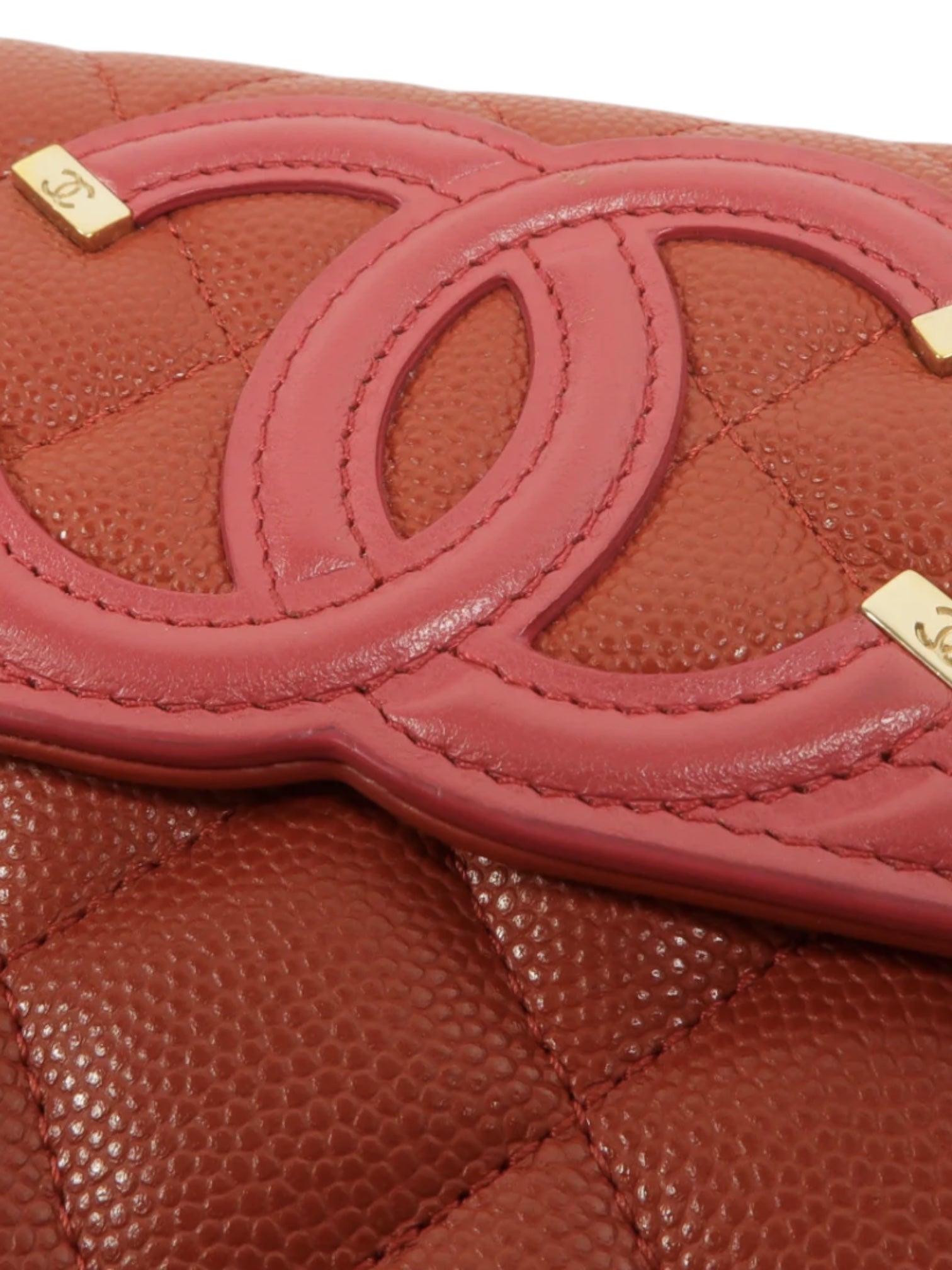 Chanel CC Filigree Flap Caviar Wallet Red