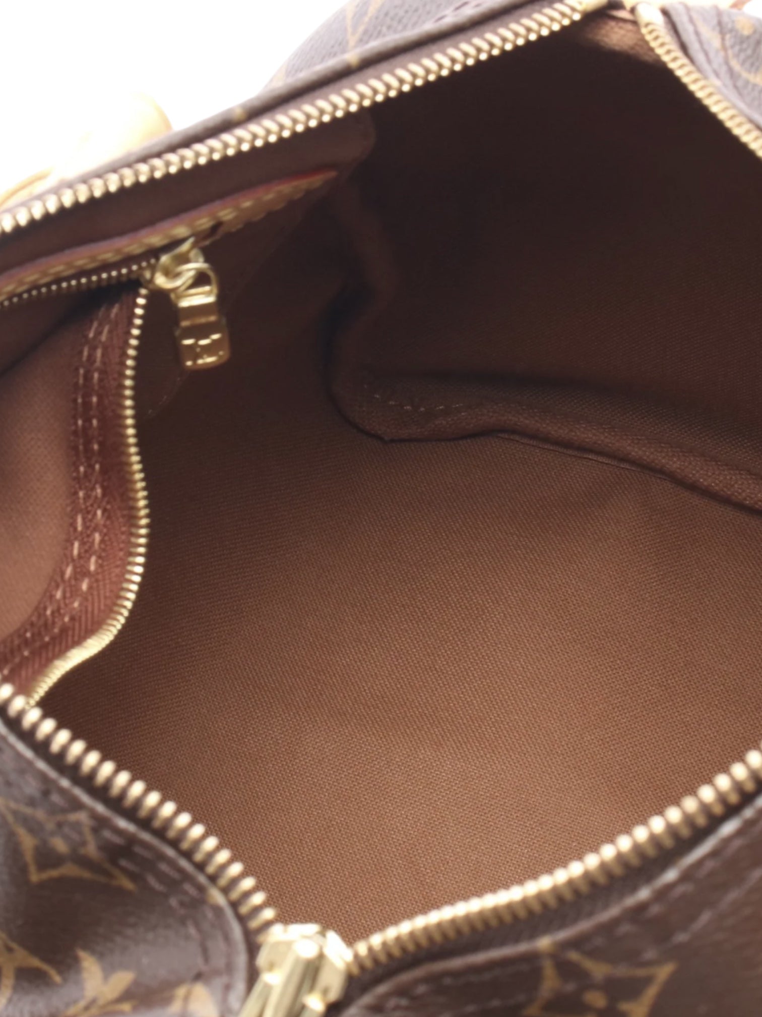 Louis Vuitton Monogram Speedy 25