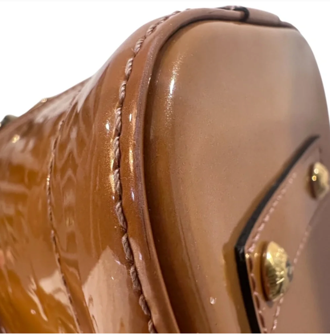 Louis Vuitton Alma BB Vernis Rose Velours