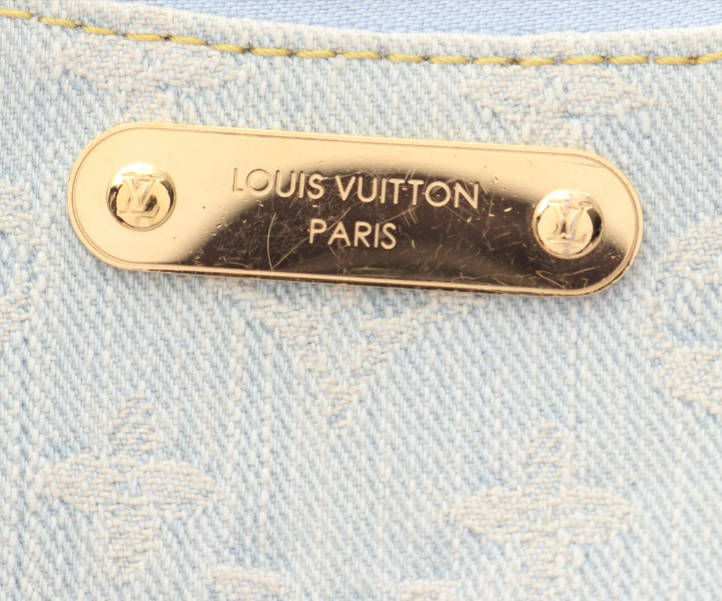 Louis Vuitton Denim Liv Pochette