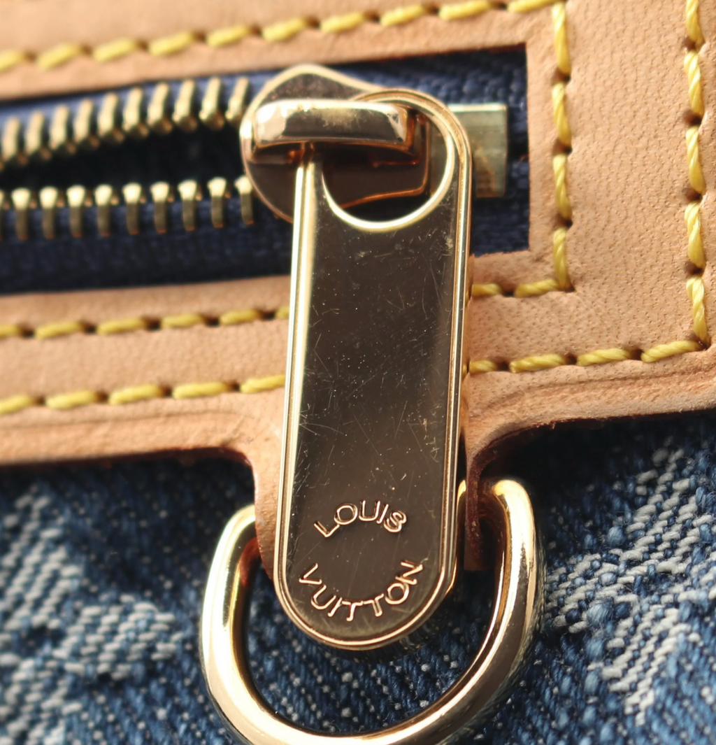 Louis Vuitton Denim Pochette Plat Clutch