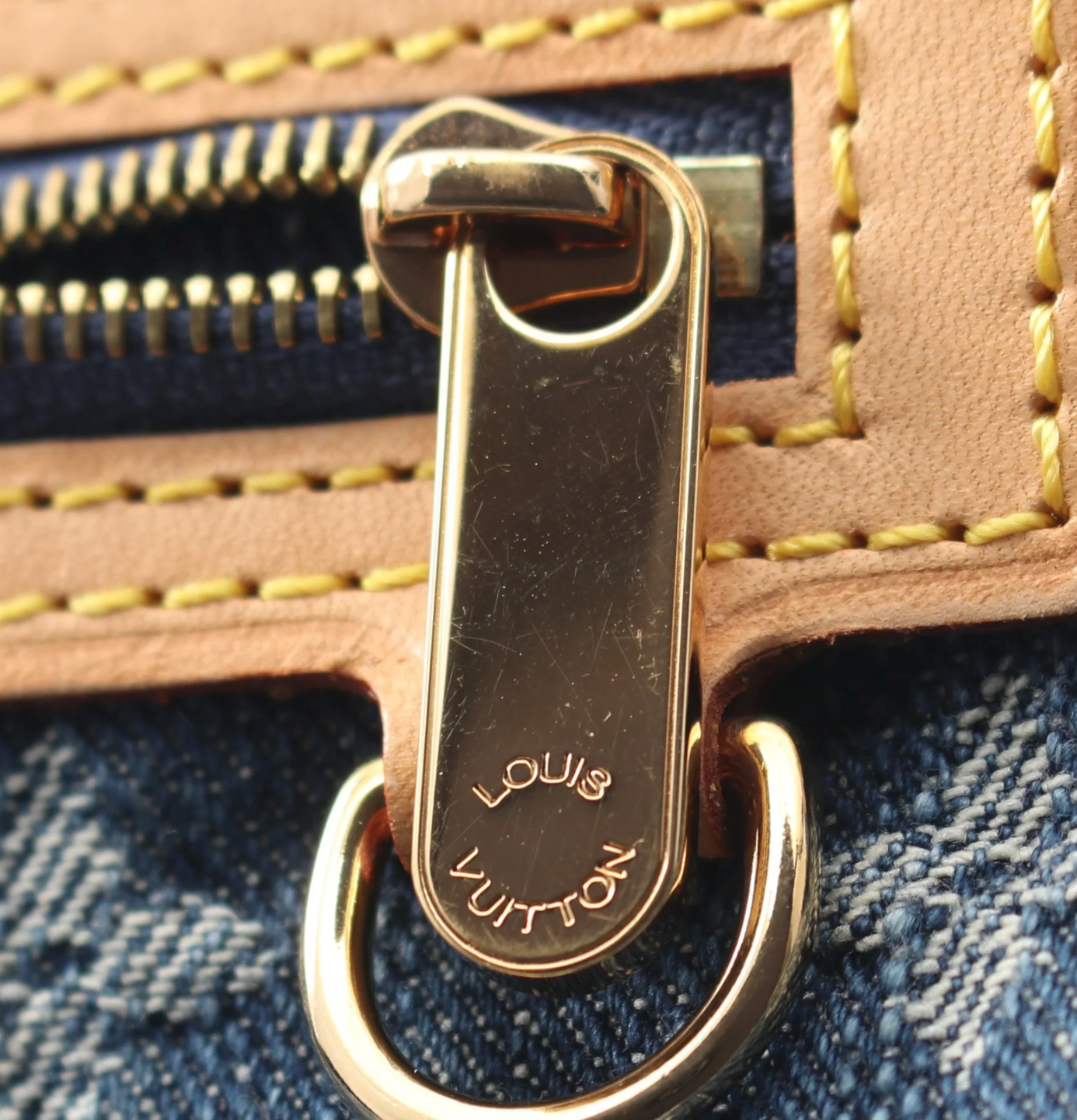 Louis Vuitton Denim Pochette Plat Clutch
